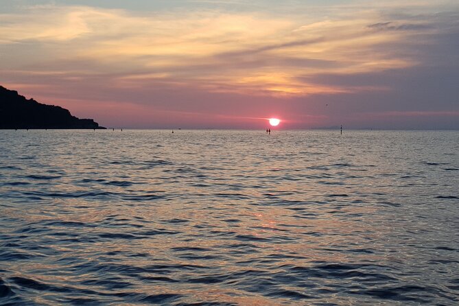 2-Hour Sorrento Coast Sunset Cruise with Dinner Experience - Why this 2-hour sunset cruise works so well in Sorrento
