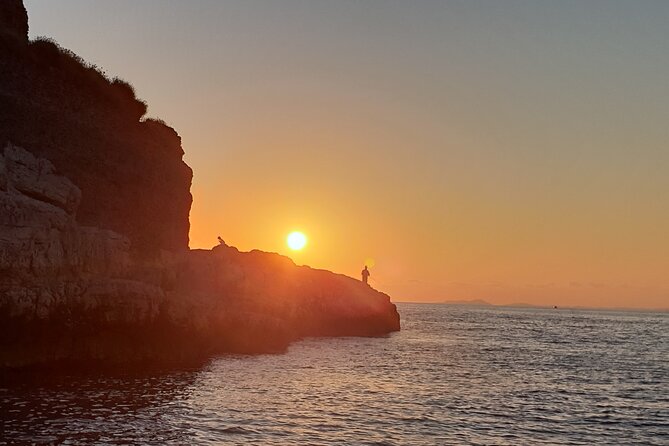2-Hour Sorrento Coast Sunset Cruise with Dinner Experience - Price and value: what $119.09 buys you in real terms