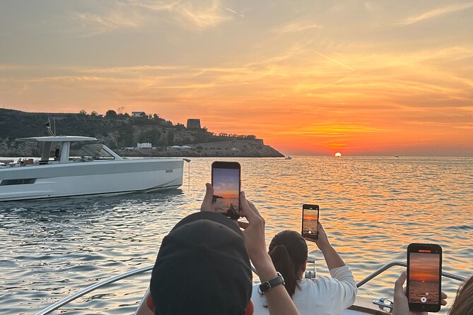 3-Hour Private Sunset Boat Tour in Sorrento - Sorrento Coast at Golden Hour: More Water Time, Less Rush