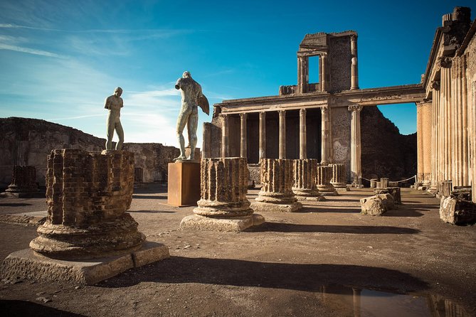 4-Hour Excursion to Pompeii from Sorrento - Group size and pacing: great when it runs smoothly