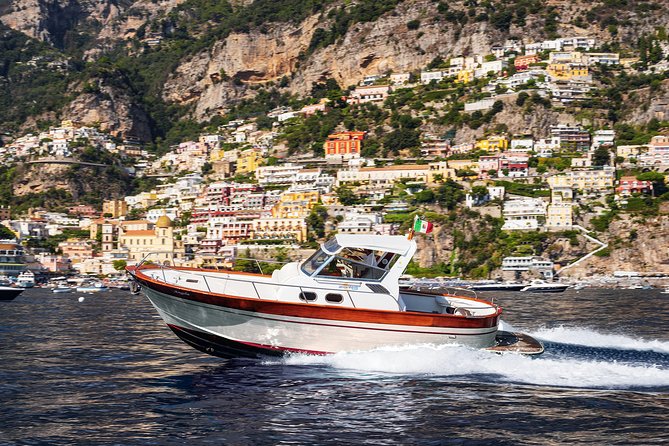 Amalfi Coast Boat Tour With Pickup from Sorrento Area Hotels - The Cave Photo Moment: A Little Surprise on the Way Back