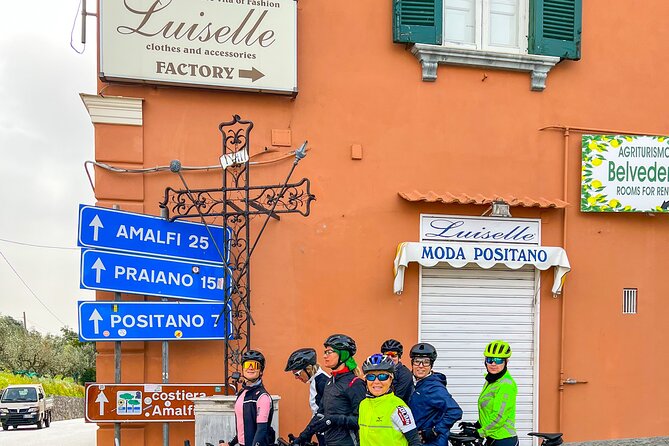 Amalfi coast: E-bike tour from Sorrento to Positano - What the small group (10 max) really changes for you