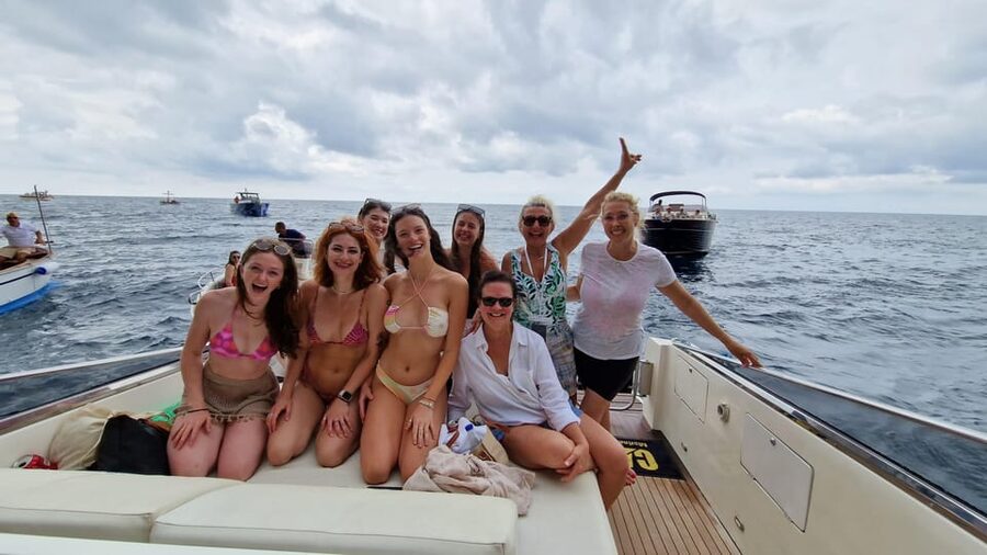 Amalfi Coast Premium Boat Tour from Sorrento - The return to Sorrento: Queen Giovanna’s Bath and homemade limoncello