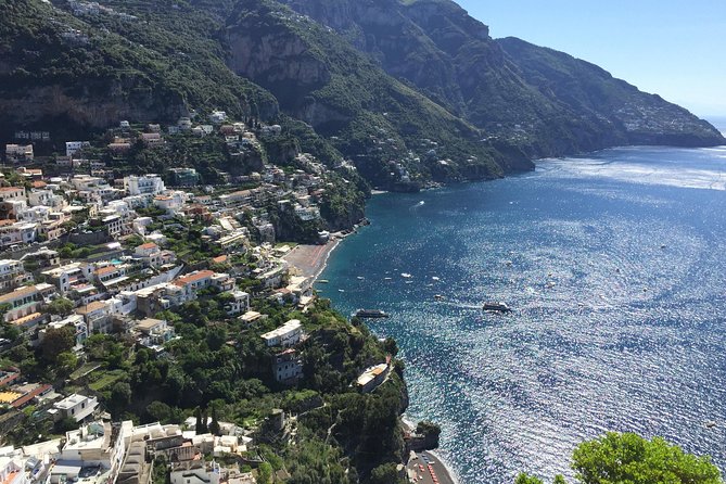 Amalfi Coast Private Tours From Sorrento - How the day stays comfortable: pickup, AC, and WiFi