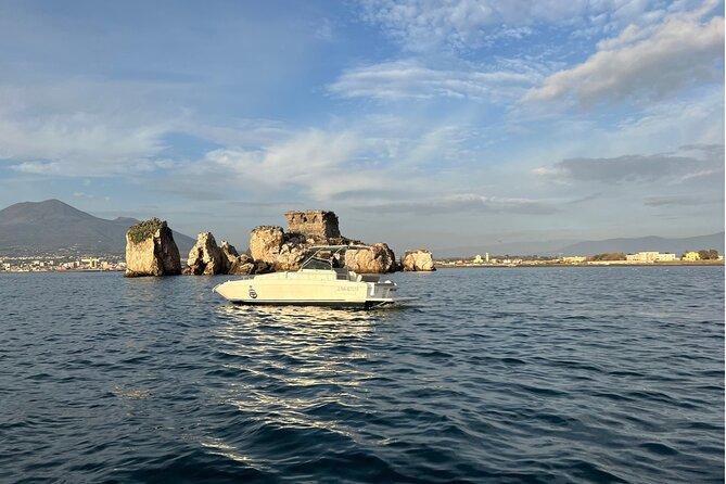 Amalfi Coast Sharing boat tour from Sorrento - Amalfi’s One-Hour Moment: Cathedral Time And Delizia a Limone