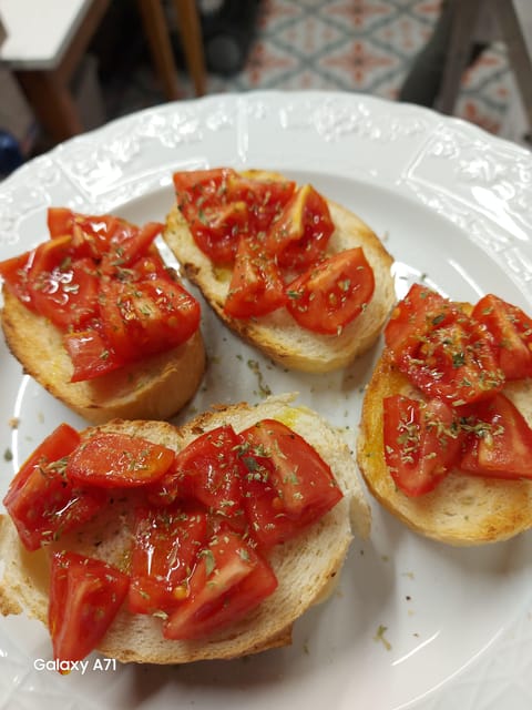 Amalfi: cookingclass whit mozzarella, tiramisù and pasta - Why a Pianillo farm cooking class fits the Amalfi Coast