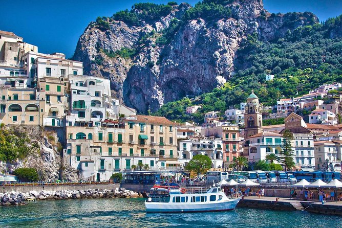 Amalfi, Positano & Ravello small group tour from Sorrento with lunch - Positano: 60 minutes of color, stairs, and clever wandering