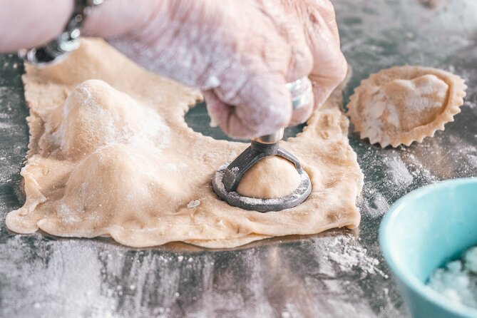 Authentic Pasta Cooking Class in Sorrento with Wine - Meet at Vallone dei Mulini: Getting There and Getting Ready