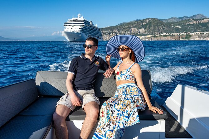 Capri & Amalfi Coast Tour from Sorrento with a Protagon 25'' - Lunch and Food Planning: How to Think About the Optional Seaside Meal