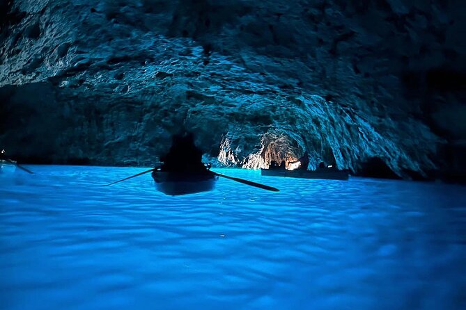 Capri Blue Grotto Small-Group Boat Day Tour From Sorrento - Food, Drinks, Padded Sundeck, and the Tip Tension