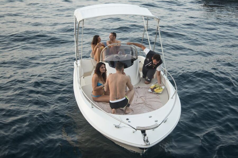 Capri Island & Blue Cave Private Boat Tour from Sorrento - The 8-Hour Day: Timing, Sea Conditions, and How to Stay Flexible