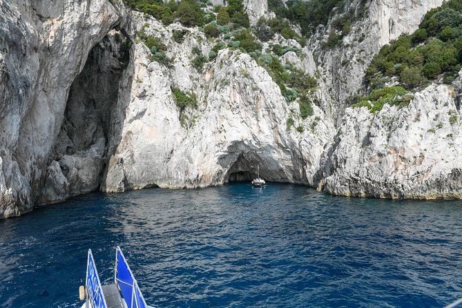 Capri One Day: Visit the Island by Sea and Land with Blue Grotto - How “guided” is the day, really? Group size, commentary, and meeting points
