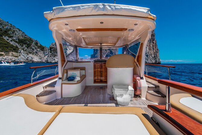 Capri Private Boat Day Tour from Sorrento, Positano or Naples - Meeting your skipper and getting oriented fast