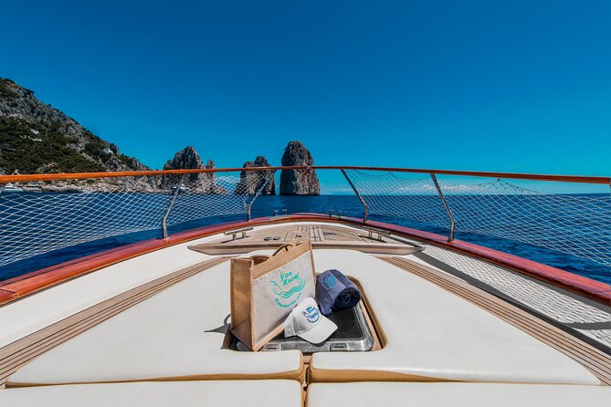 Capri Private Boat Day Tour from Sorrento, Positano or Naples - Grotta Verde: the swim stop that’s easy to love