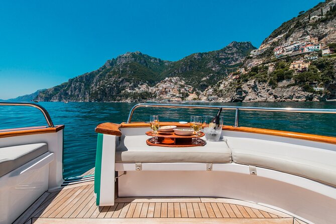 Capri Private Boat Tour from Sorrento, Positano or Naples - Green Grotto: where the water-time pays off