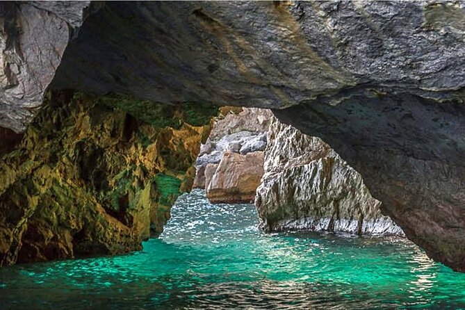 Capri Private Boat Tour from Sorrento - Premium 28ft Boat - Time on Capri: Cala Ventosa swim, then island exploring