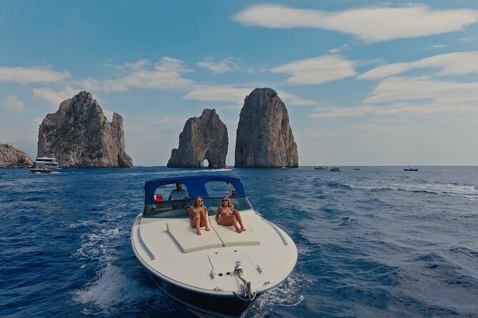 Capri Private luxury Boat Tour - How the 7-hour route feels: stop-by-stop guide