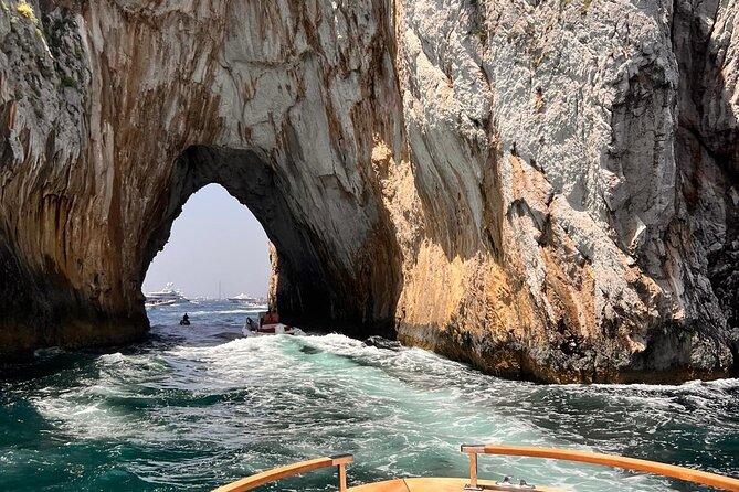 Capri Semi-Private Boat Tour and City Visit from Sorrento - The Boat Portion: A String of Sea Caves, Coves, and Viewpoints
