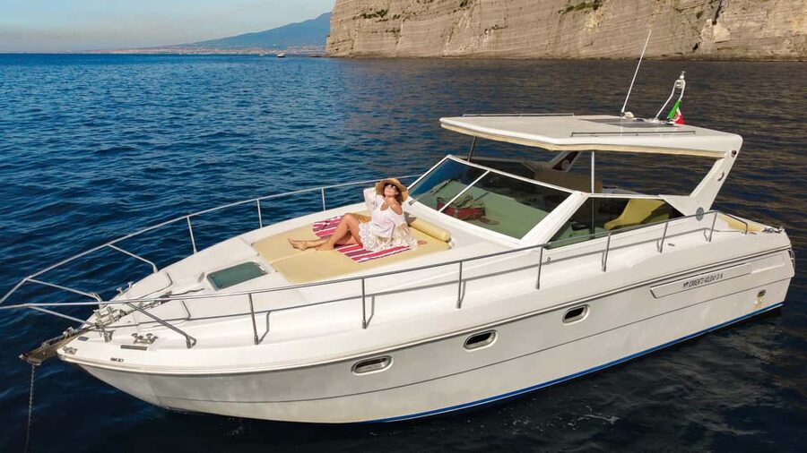 Capri: shared boat tour from Sorrento - 7 hours - The people on this boat matter: small group + a skipper who actually guides