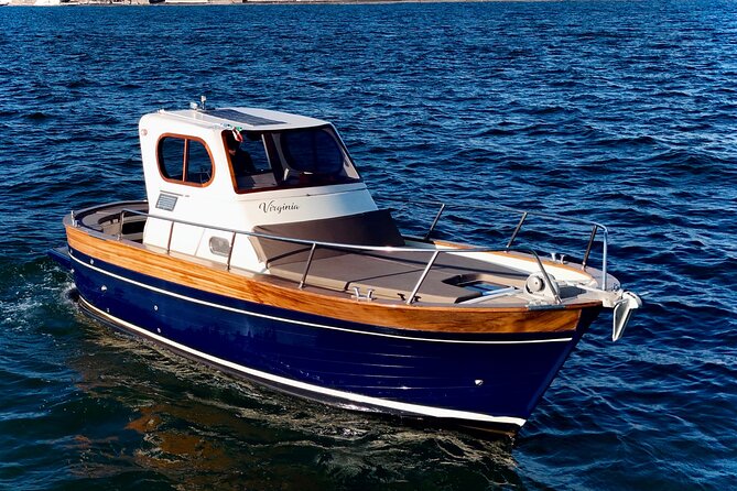 Capri tours - The Boat: Classic Sorrento Gozzo Comfort (Not Just a Ride)