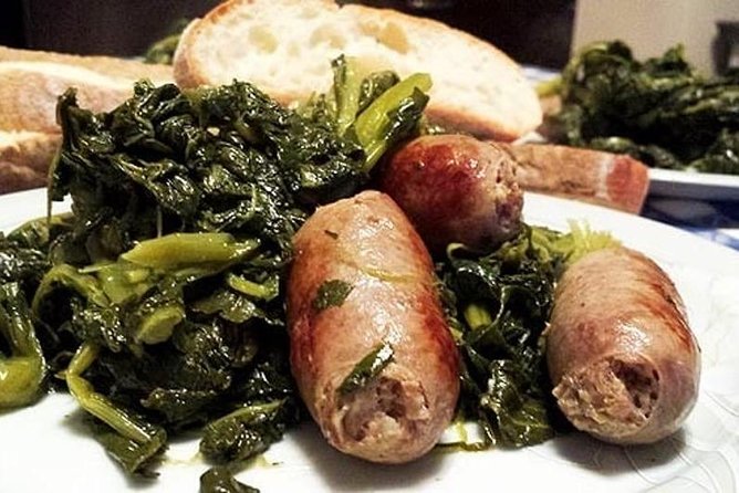 Cooking Class - Dinner time - Who teaches and how the class stays personal