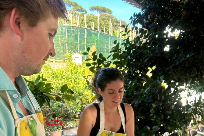Cooking class in Sorrento - Getting to the start point: where you meet and how pickup fits