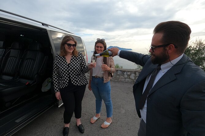 Day tour of all Amalfi Coast: Positano,Amalfi and Ravello - What to expect on the day: mobile ticket, water, and the one big caution