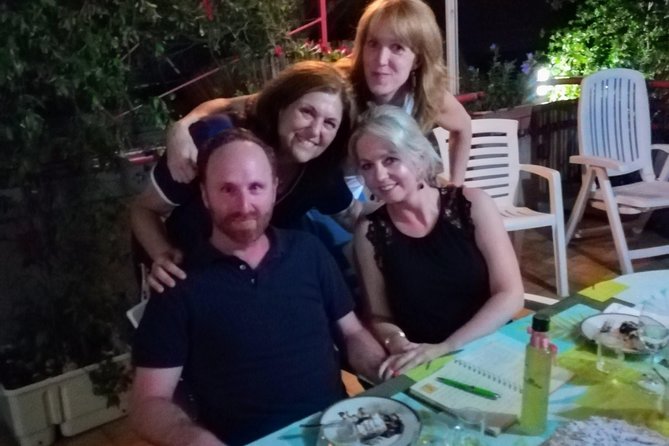 dinner and cooking demonstration - A 7 pm Neapolitan Dinner Show in Piano di Sorrento