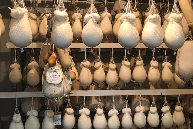 E-Bike Food and Wine Tour in the Sorrento Peninsula - Meet-up at Enjoy Bike Sorrento: what the start is like