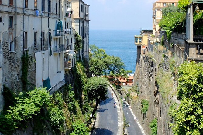 E-Bike tour on the Sorrento Coast - Meeting at Enjoy Bike Sorrento: where to start and what to expect