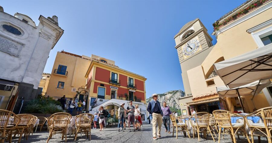 From Capri: Capri Walking Tour - Minibus on Capri: Why that ride time is worth it