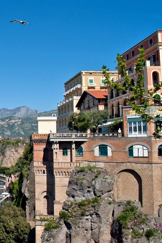 From Naples: Private Tour to Sorrento, Positano, and Amalfi - Positano in about an hour: pick your priorities fast