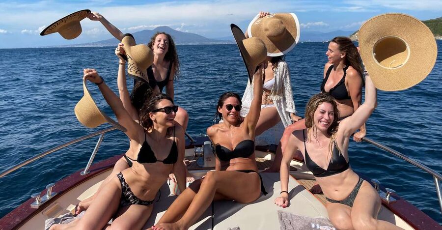 From Sorrento: Capri and Amalfi Coast Private Boat Tour - Positano free time: shop, mingle, and plan your return to the boat