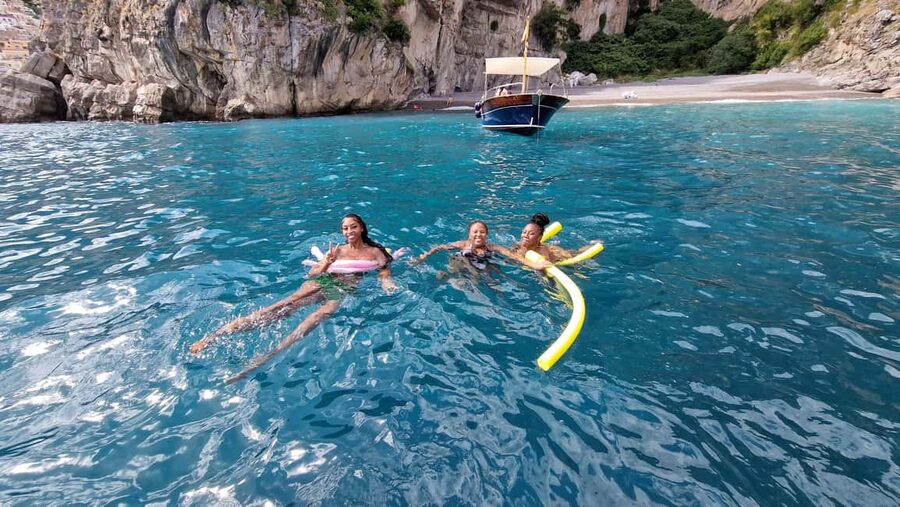 From Sorrento-Capri or Positano: Capri & Positano Boat Tour - Lunch on the Water-to-Town Track: Marina del Cantone and Optional Restaurant Choices