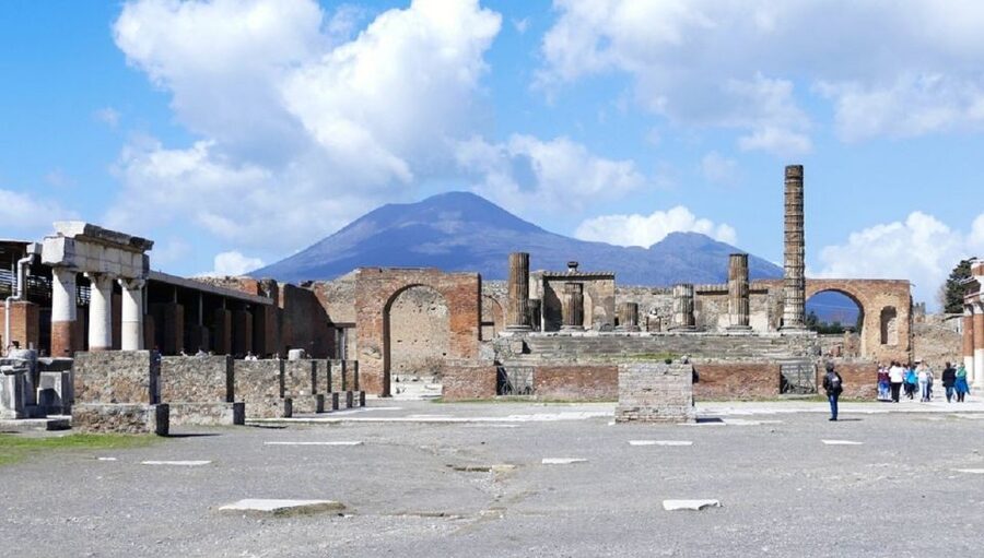 From Sorrento: Day Tour to Pompeii Ruins and Mount Vesuvius - Why This Sorrento Day Trip Works So Well