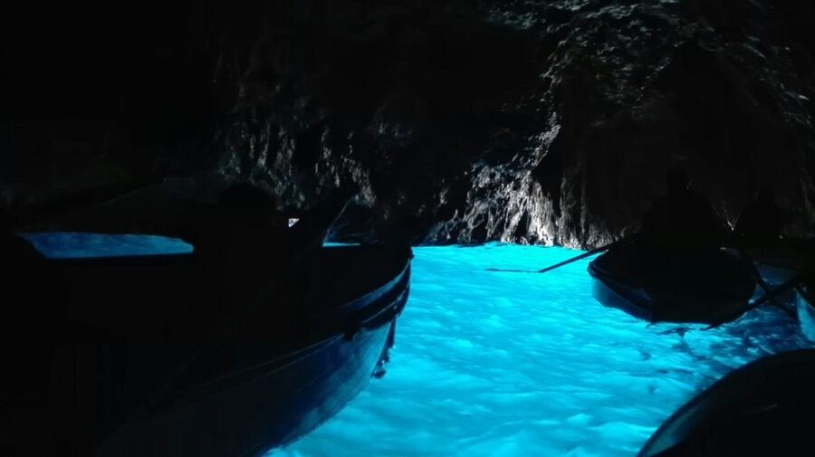 From Sorrento: Full-Day Trip to Capri and Blue Grotto - Getting the Timing Right: Ferries, Waiting, and How to Stay Sane