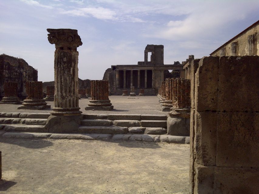From Sorrento: Herculaneum Guided Tour with easy Lunch - The 1709 Excavation Twist (It Came Before Pompeii)
