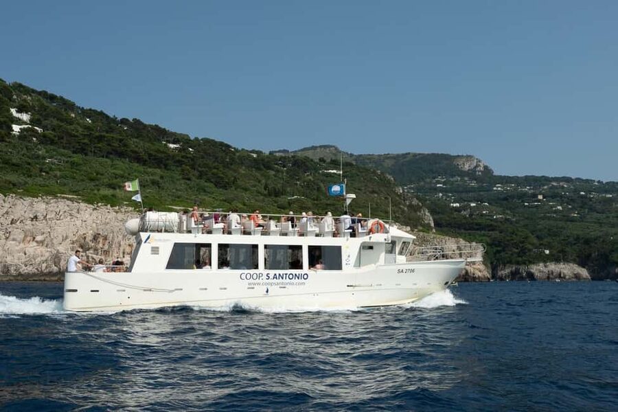From Sorrento/Nerano: Capri Island Cruise with Guide Onboard - The Onboard Guide Part: More Than Just Small Talk