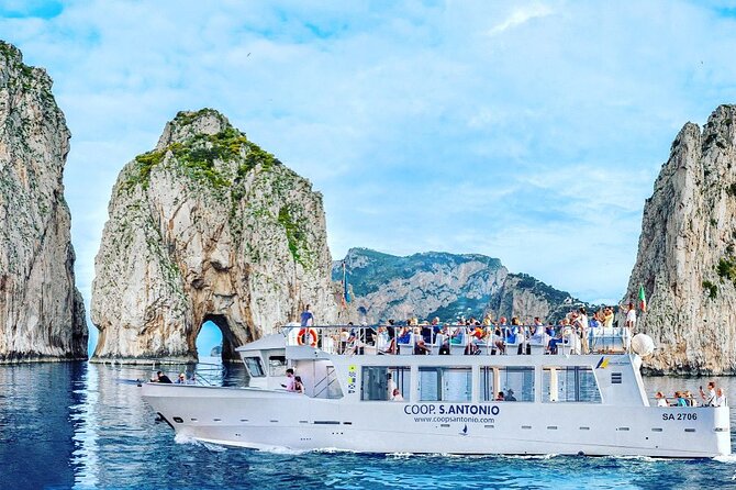 From Sorrento/Nerano:Capri Shared Tour (9:15am Boat Departure) - A couple of drawbacks to plan around