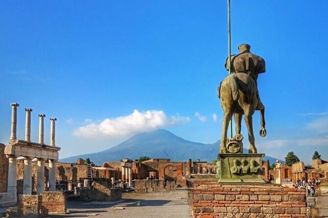From Sorrento: Pompeii and Mount Vesuvius Day Trip with Guide - The Lupanar Stop: Erotic Art in a Brothel Setting