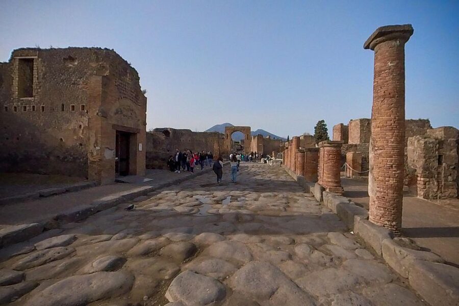 From Sorrento: Pompeii and Vesuvius Guided Tour with Lunch - Climbing Mount Vesuvius to the crater: timing, footing, and weather