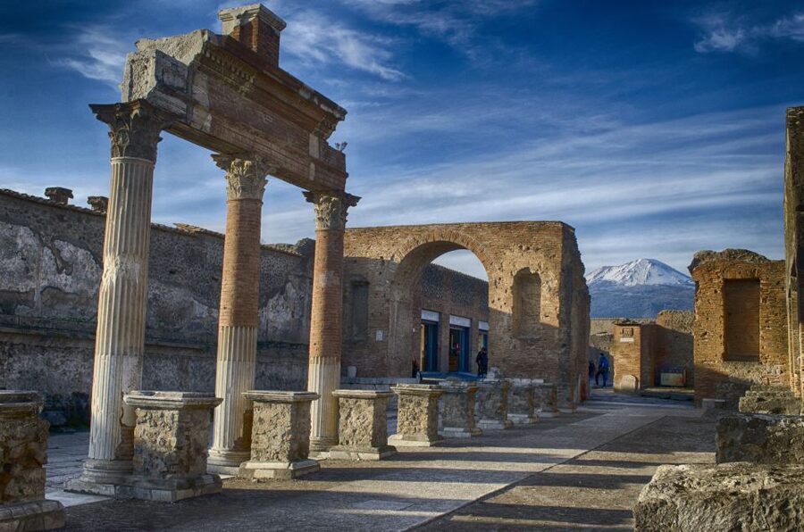 From Sorrento: Pompeii by Train with Vesuvius & Guided Tour - Meeting Tempio Travel: where the day actually starts