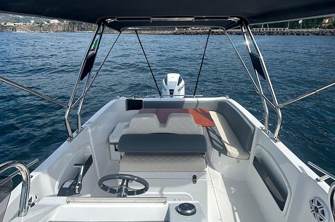 From Sorrento : Private Capri Island Tour with Saver 28ft - Price and Extras: Is $901.05 per Group Good Value?