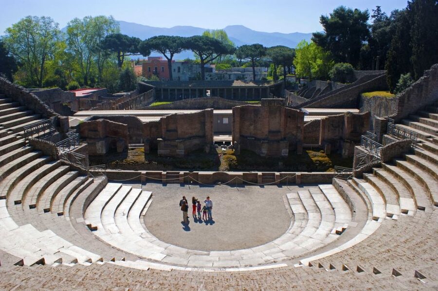 From Sorrento:Skip-the-line Pompeii Ruins All-inclusive Tour - The 79 AD eruption story and the body casts that hit hard