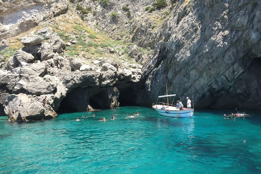 From Sorrento to Capri and Positano: Private Boat Tour - Boat categories, guides, and how weather can reshape the day