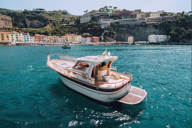 Full-Day Amalfi Coast Private Boat Tour from Sorrento or Positano - Boat size, skipper, and what’s actually included