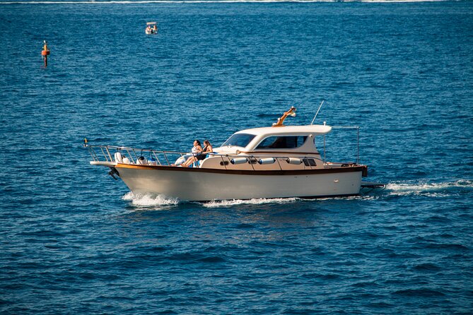 Full-Day Private Guided Boat Tour in Capri - Damiano Renditiso and the Power of a Flexible Skipper