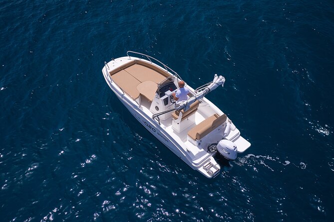 Full Day Private Tour from Sorrento to Capri by speedboat - Capri harbor free time: using your about-2-hours window well