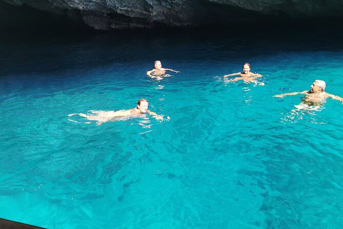 Full-Day Shared Boat Tour to Amalfi and Positano from Sorrento - Snorkeling time: what’s included and how to make it smooth