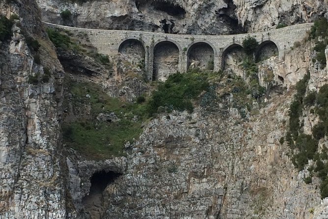 Full-Day Sorrento Positano Pompeii Tour - Practical Tips Before You Go: Smart Casual, Shoes, and COVID-Era Comfort